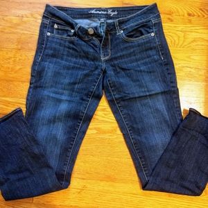 American Eagle Straight dark wash 6